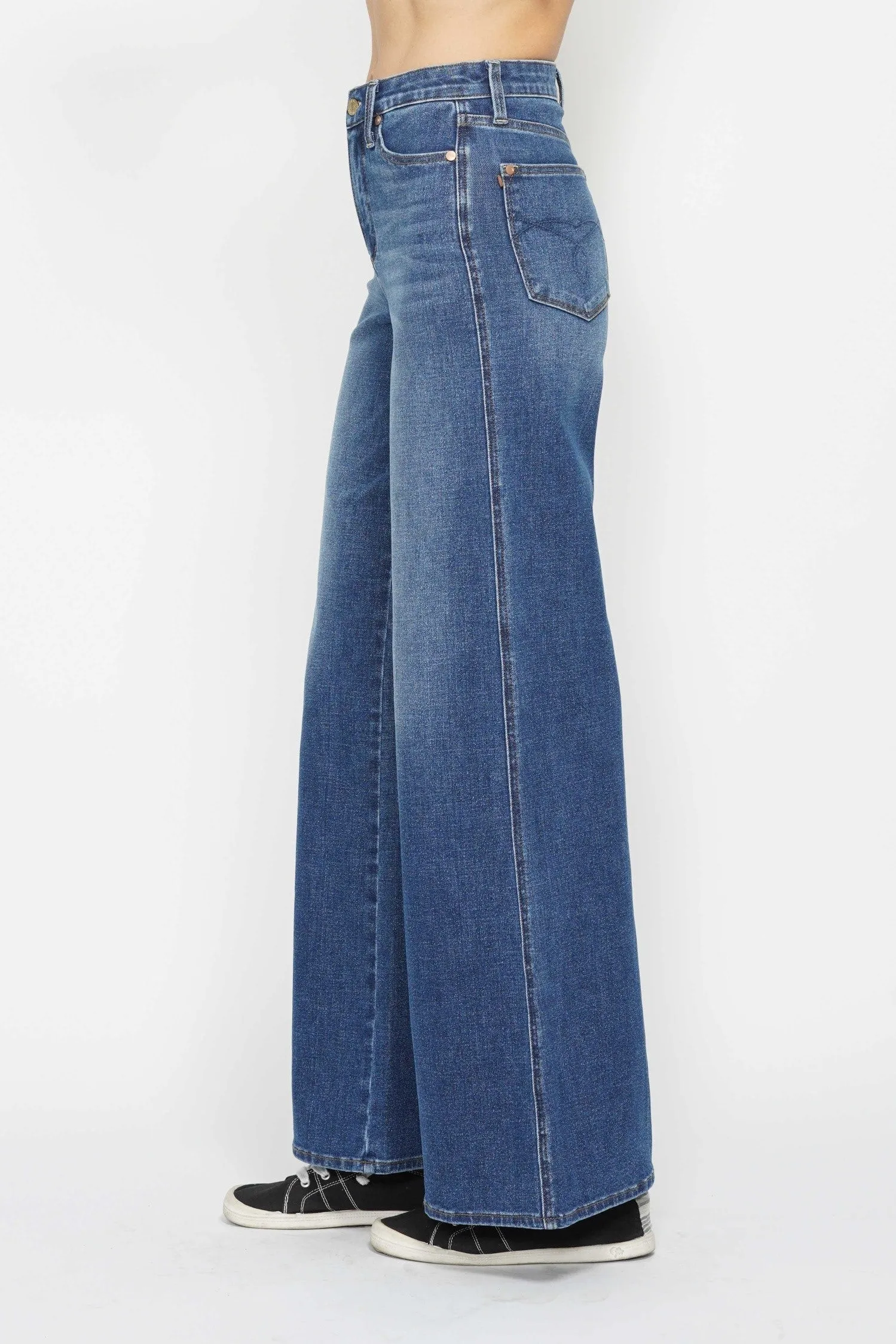 Judy Blue High Waisted Tummy Control Retro Wide Leg Jeans