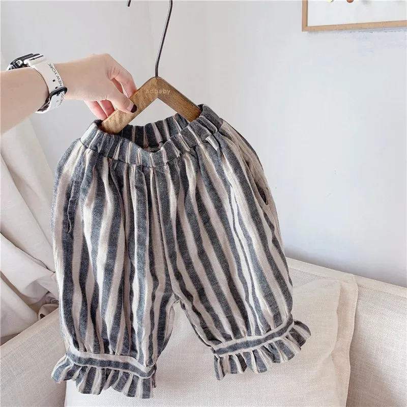 Retro Striped Calf-Length Ruffled Pants