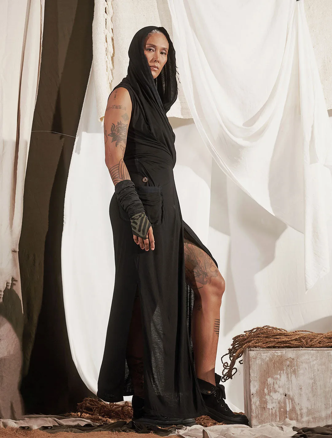 Sorcerer Hooded Maxi Dress