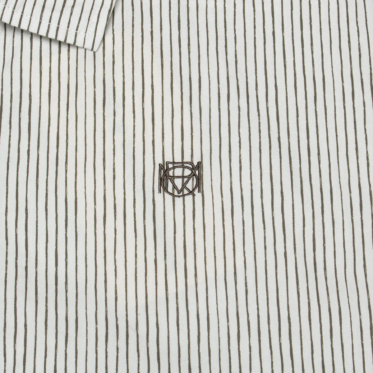 Vacation L/S Button Up Shirt