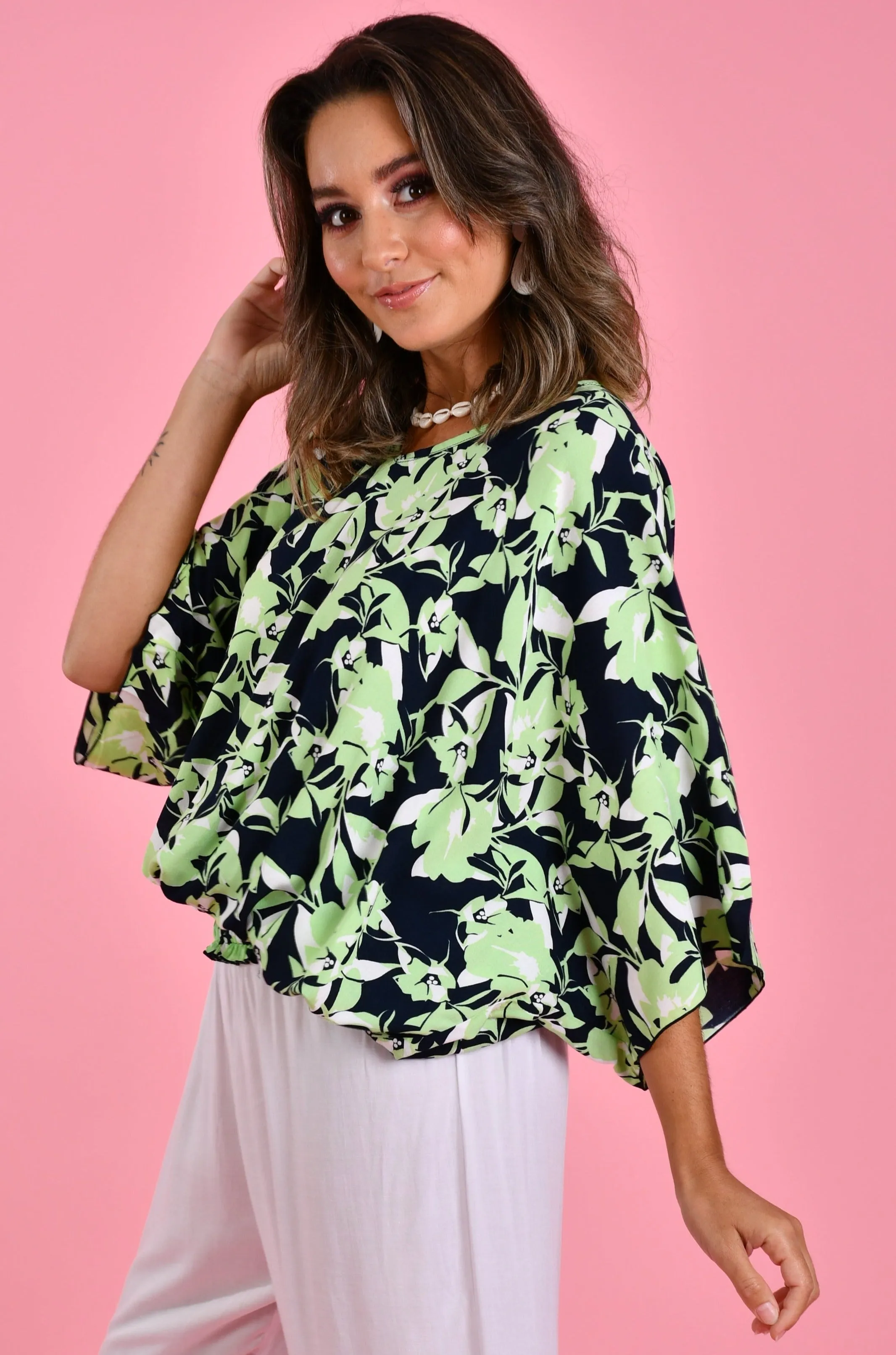 VBLT112 - V NECK BATWING TOP - MIDORI SPLICE